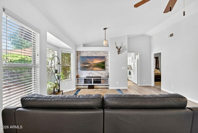 3115 W MELINDA Lane, Phoenix, AZ 85027
