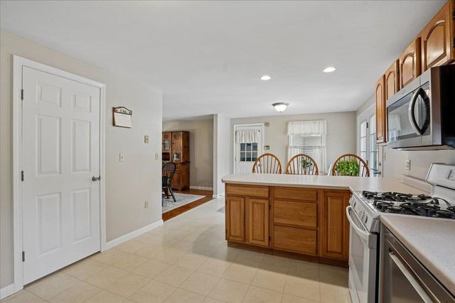 74 Hilliard Road, Chichester, NH 03258