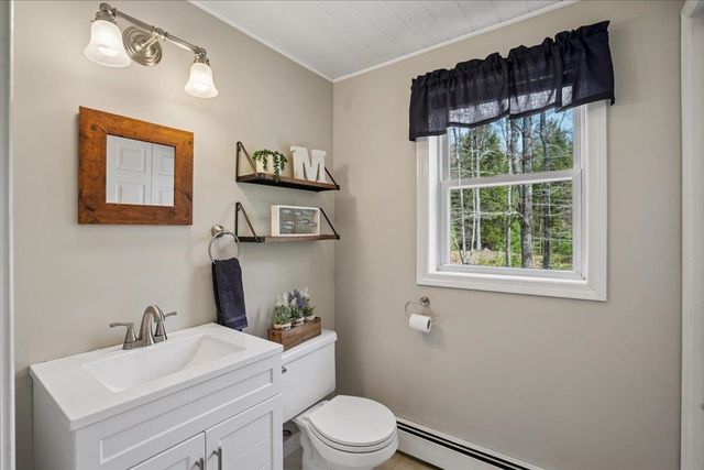 74 Hilliard Road, Chichester, NH 03258