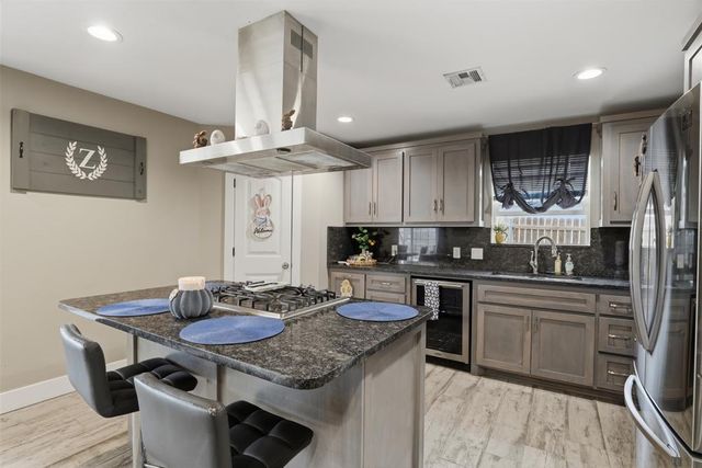 2733 SW 64th Street, Oklahoma City, OK 73159