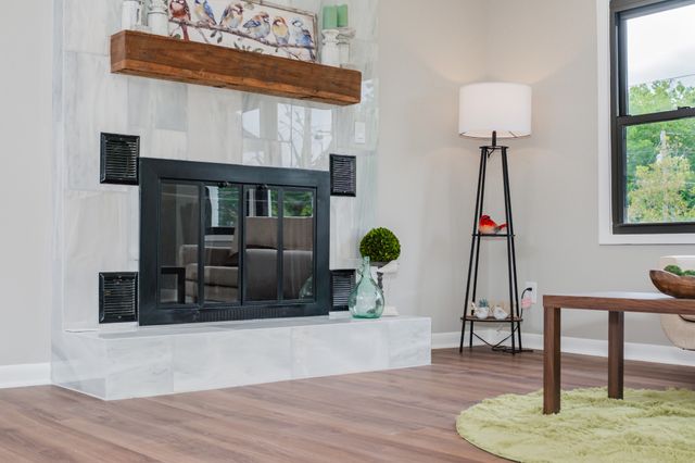 1221 Hillcrest Dr, Manchester, TN 37355