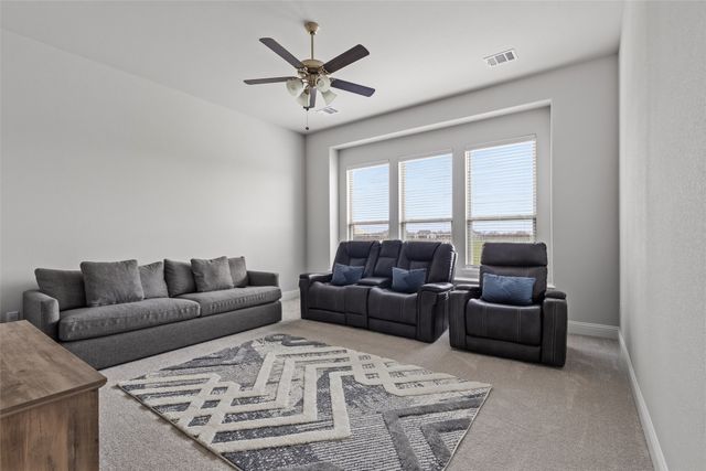 8295 Honeywell Avenue, Greenville, TX 75402