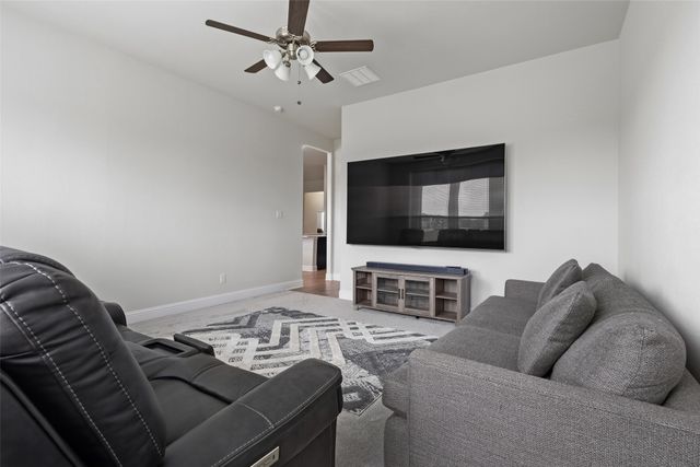 8295 Honeywell Avenue, Greenville, TX 75402