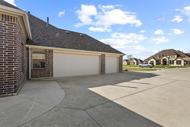 8295 Honeywell Avenue, Greenville, TX 75402