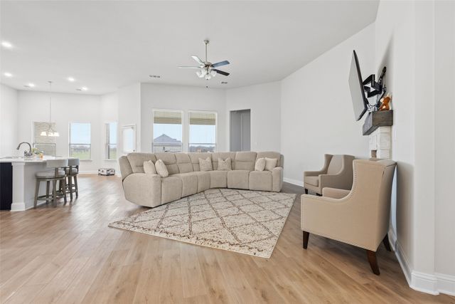 8295 Honeywell Avenue, Greenville, TX 75402