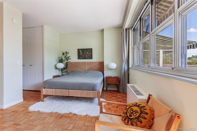 555 Kappock Street 1R, Bronx, NY 10463