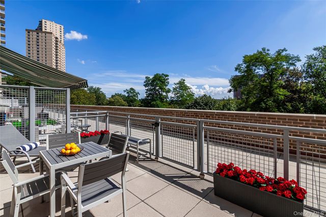 555 Kappock Street 1R, Bronx, NY 10463