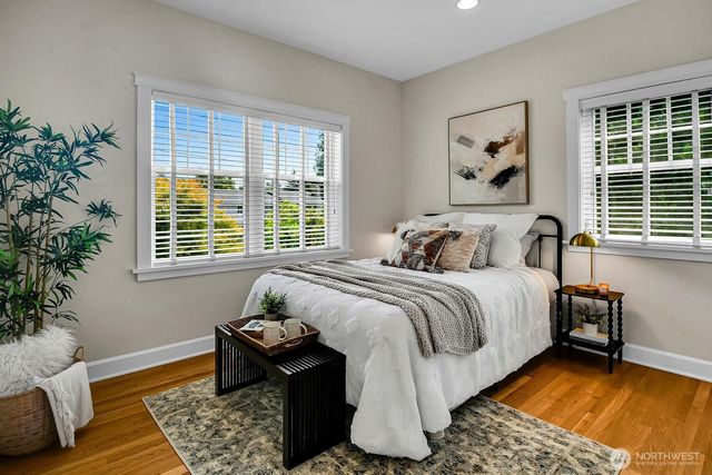 8545 Densmore Avenue N, Seattle, WA 98103