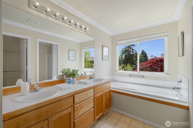 1016 99th Street SW, Everett, WA 98204