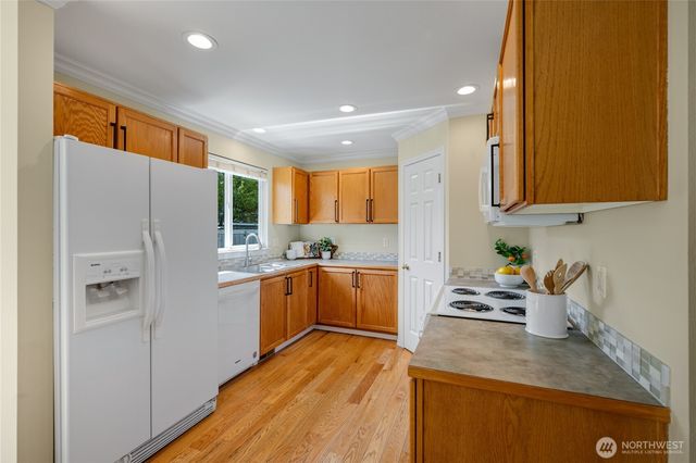 1016 99th Street SW, Everett, WA 98204