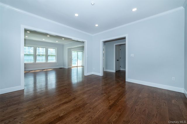 19 Beverly Road, New Rochelle, NY 10804