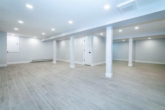 19 Beverly Road, New Rochelle, NY 10804