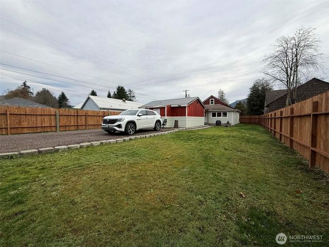 254 5th Street, Morton, WA 98356