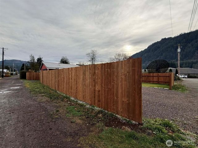 254 5th Street, Morton, WA 98356