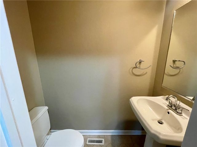 110 Rogers Circle Drive, Springdale, AR 72764