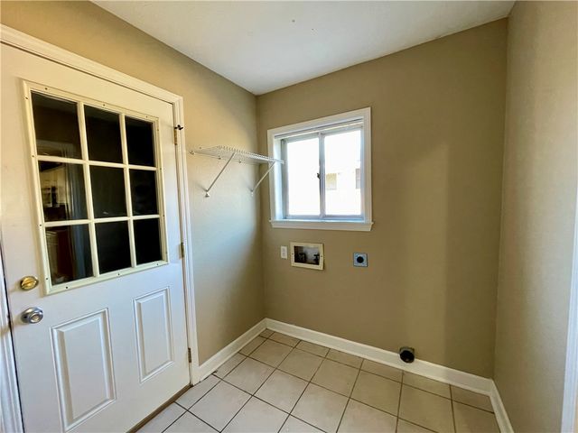 110 Rogers Circle Drive, Springdale, AR 72764