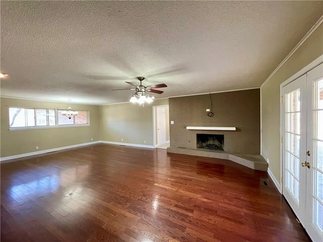 110 Rogers Circle Drive, Springdale, AR 72764