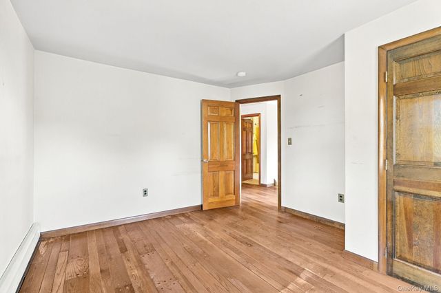 8 Lancaster Avenue, Montrose, NY 10548