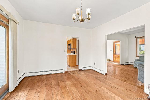 8 Lancaster Avenue, Montrose, NY 10548