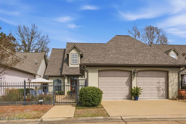24 Savannah Circle, Brandon, MS 39047