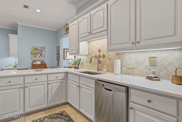 24 Savannah Circle, Brandon, MS 39047