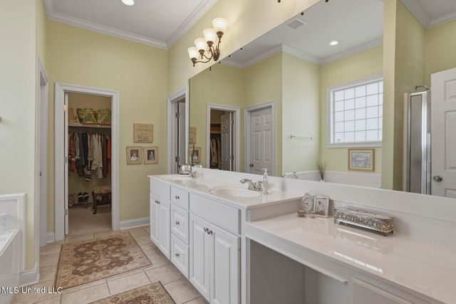 24 Savannah Circle, Brandon, MS 39047