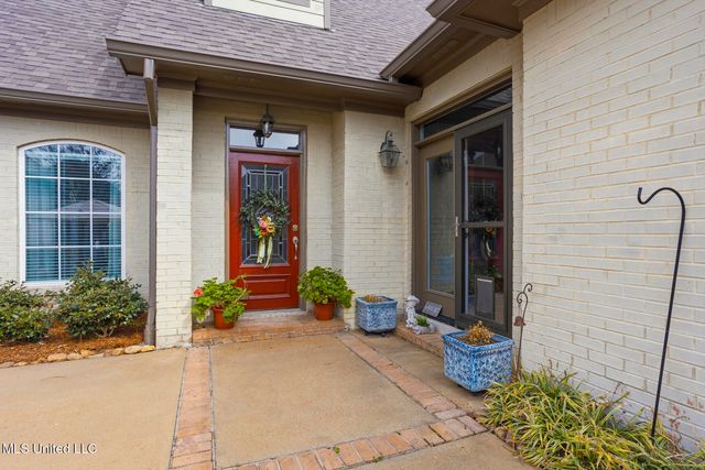 24 Savannah Circle, Brandon, MS 39047