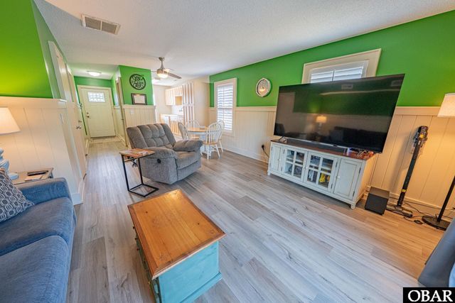 212 W Kitty Hawk Road unit 212, Kitty Hawk, NC 27949