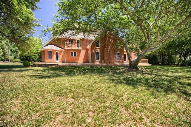 5508 York Haven LN, Gloucester, VA 23061