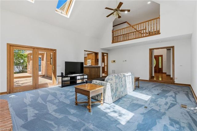 5508 York Haven LN, Gloucester, VA 23061