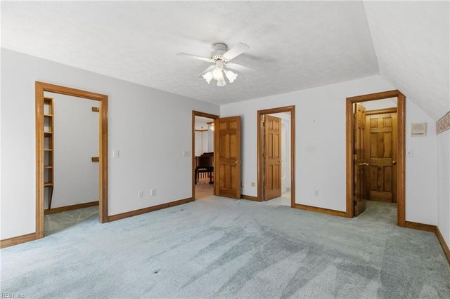 5508 York Haven LN, Gloucester, VA 23061