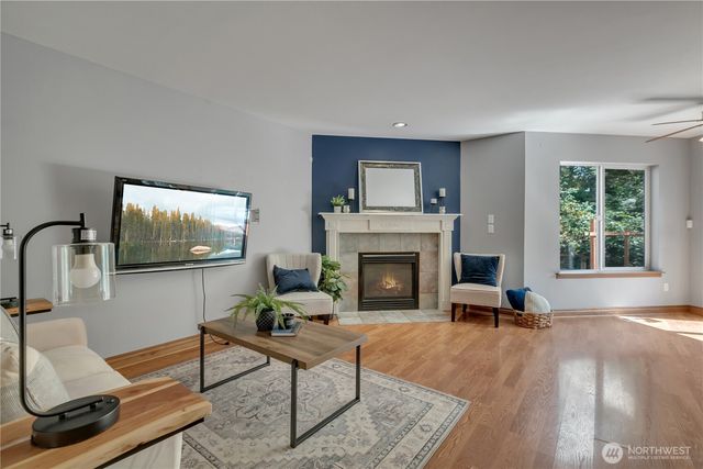 15707 26th Ave E, Tacoma, WA 98445