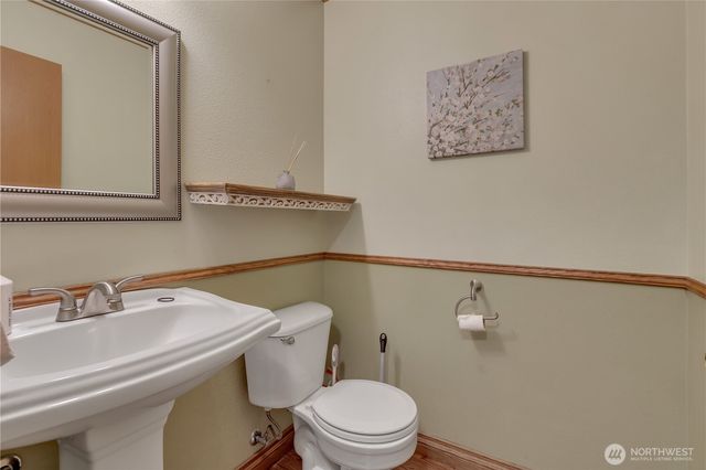 15707 26th Ave E, Tacoma, WA 98445