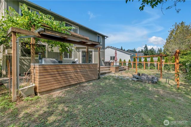15707 26th Ave E, Tacoma, WA 98445