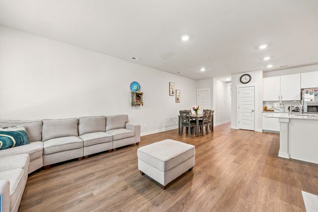 2062 Township Dr, Franklin, TN 37064