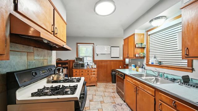 1358 OLD HICKORY RD, Memphis, TN 38116