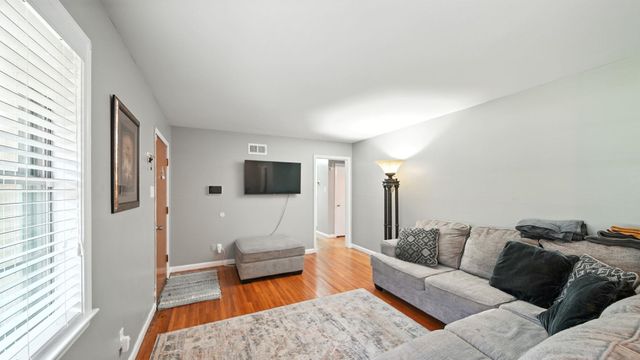 1358 OLD HICKORY RD, Memphis, TN 38116