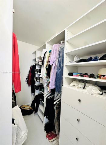 19390 Collins Avenue 911, Sunny Isles Beach, FL 33160
