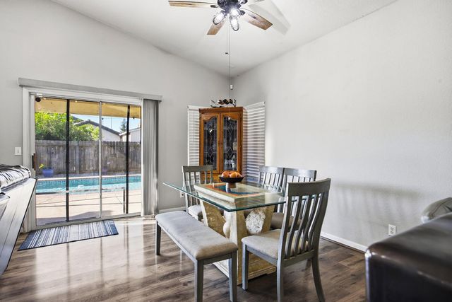 2271 E Niles Avenue, Fresno, CA 93720