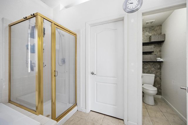 2271 E Niles Avenue, Fresno, CA 93720