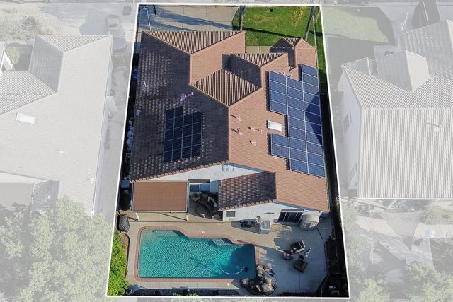 2271 E Niles Avenue, Fresno, CA 93720