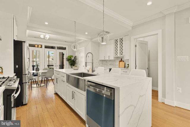 5112 9TH ST NW, Washington, DC 20011