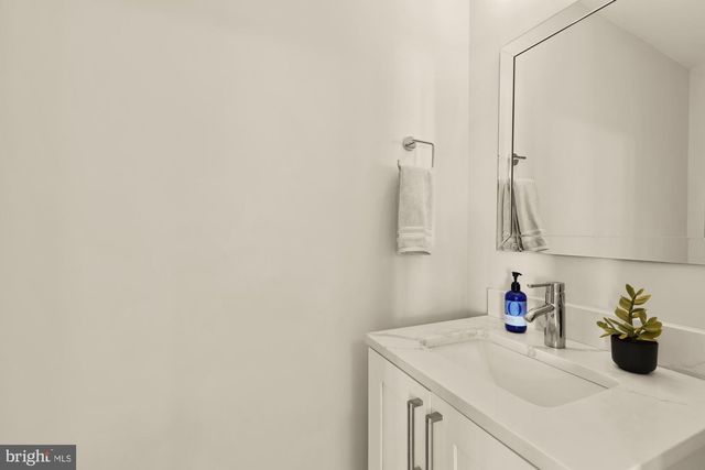 5112 9TH ST NW, Washington, DC 20011