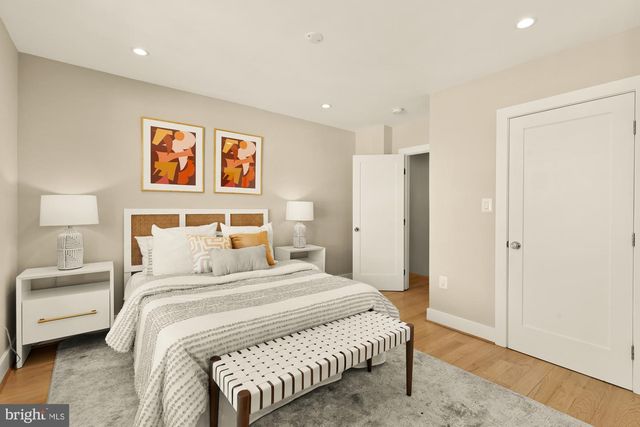 5112 9TH ST NW, Washington, DC 20011