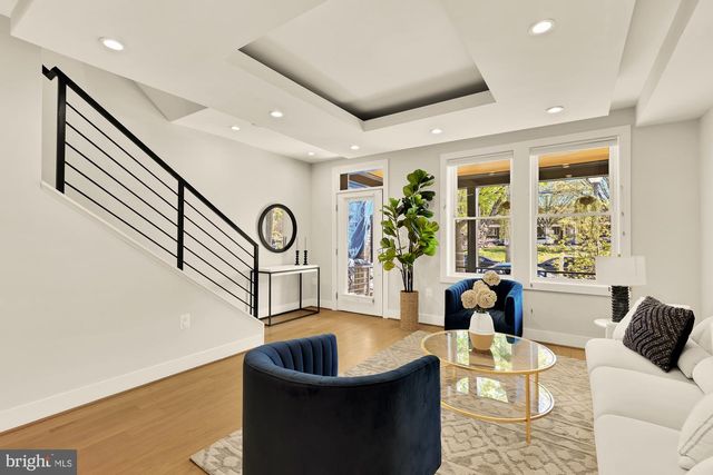 5112 9TH ST NW, Washington, DC 20011