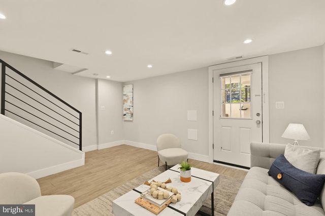 5112 9TH ST NW, Washington, DC 20011