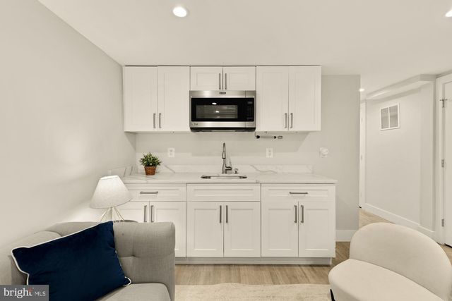 5112 9TH ST NW, Washington, DC 20011