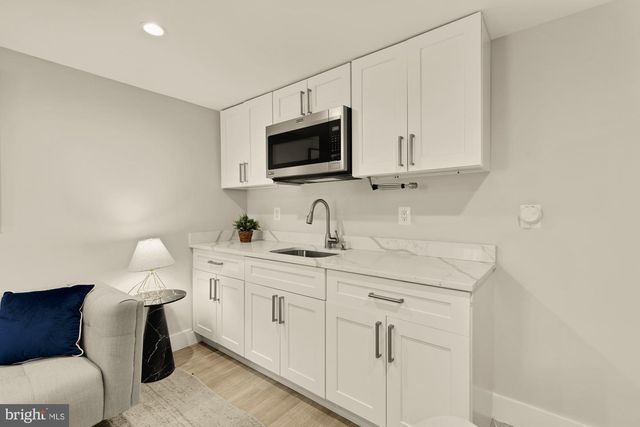 5112 9TH ST NW, Washington, DC 20011