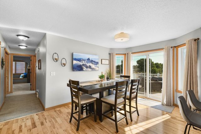 4026 39th Street S, Moorhead, MN 56560