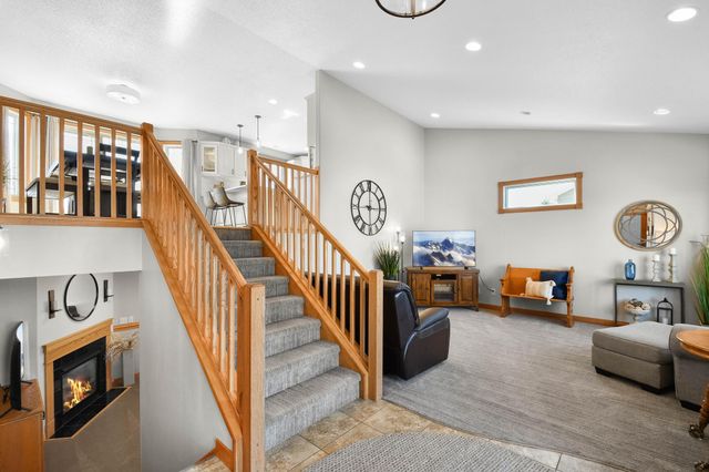 4026 39th Street S, Moorhead, MN 56560